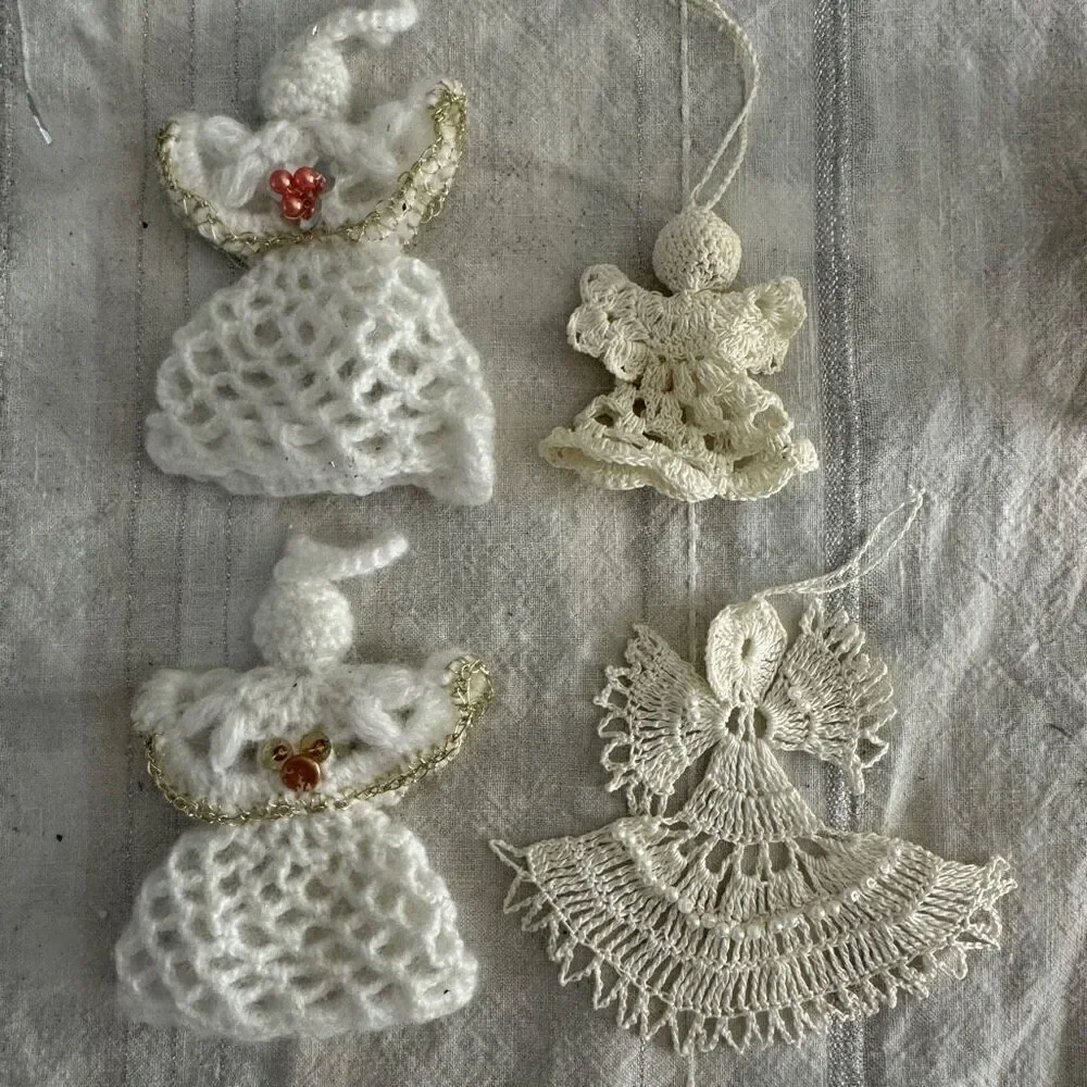 Miscellaneous Christmas Ornaments Set of 7